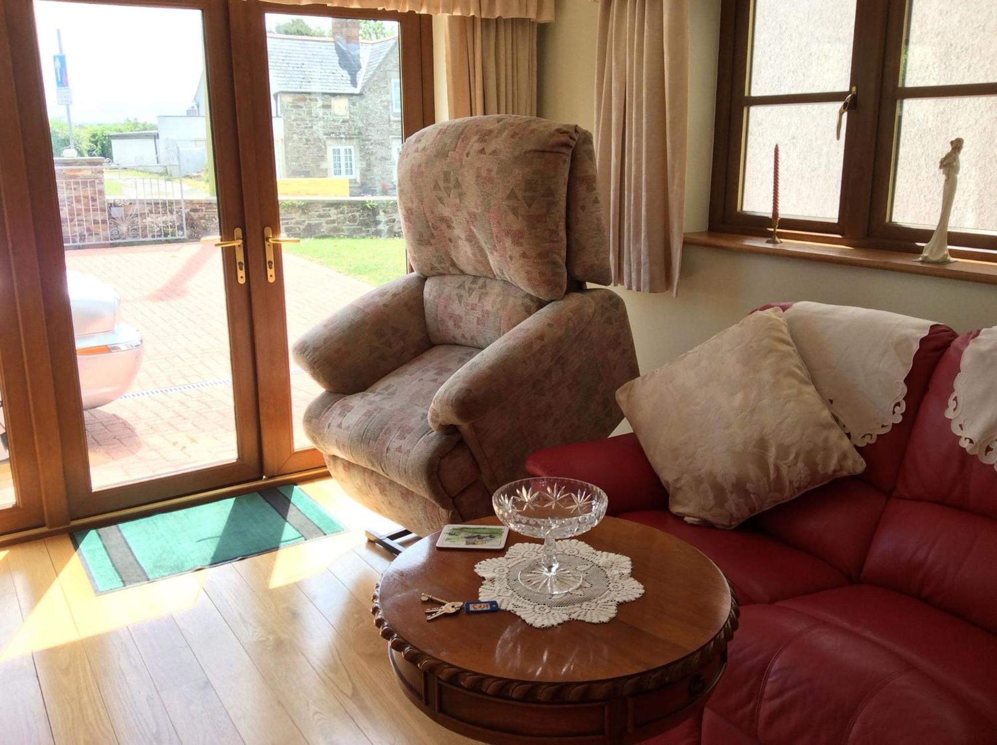 Room In Apartment - Bluebell Apartment Suite With Separate Lounge Area Truro Eksteriør bilde